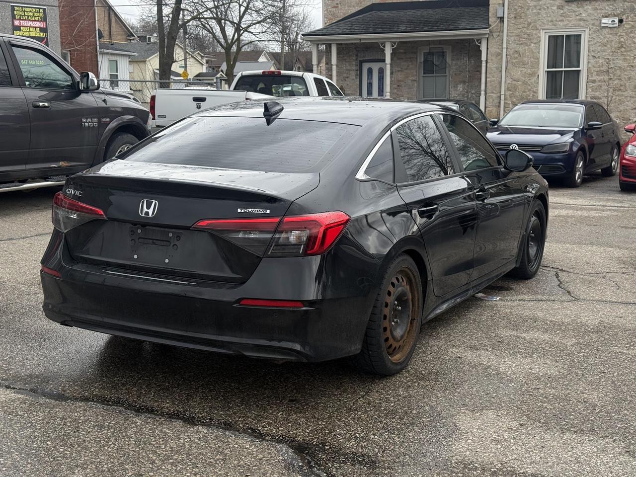 2023 Honda Civic Touring Photo