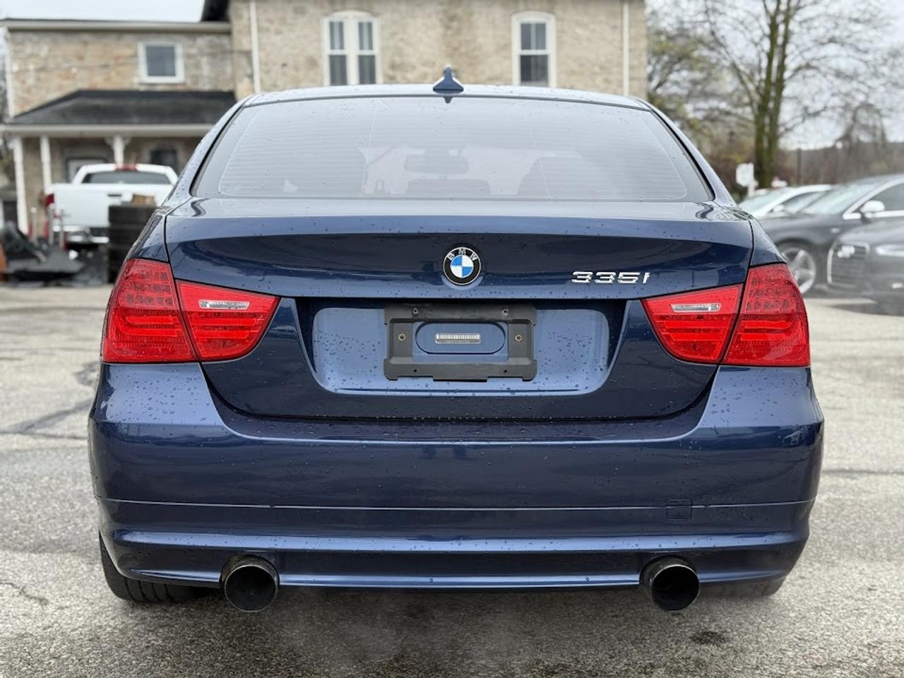2011 BMW 3-Series 335i xDrive Photo