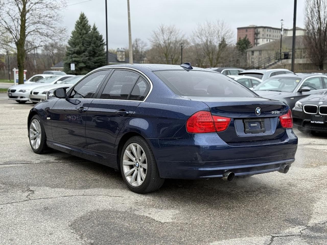 2011 BMW 3-Series 335i xDrive Photo