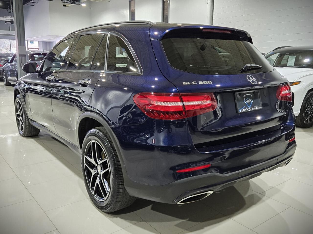 2019 Mercedes-Benz GLC300 GLC 300 4MATIC NAVIGATION BACKUP CAMERA PANO ROOF Photo