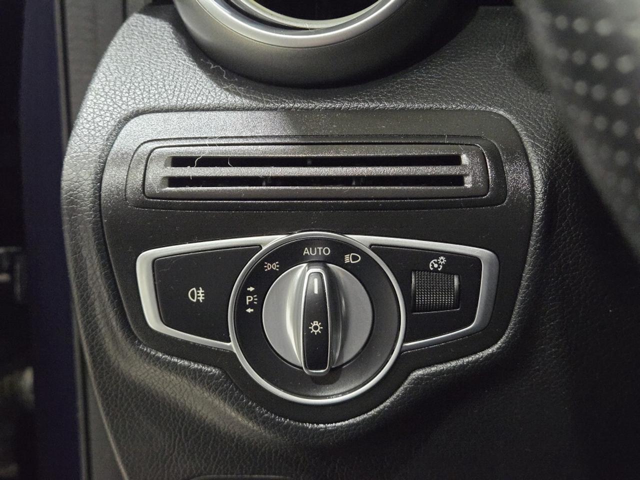 2019 Mercedes-Benz GLC300 GLC 300 4MATIC NAVIGATION BACKUP CAMERA PANO ROOF Photo