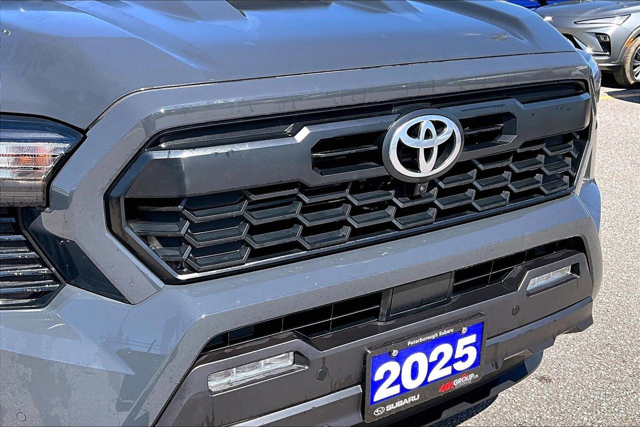 2025 Toyota Tacoma TRD SPORT PREMIUM 4WD   FULLY LOADED!   LOW KM! Photo