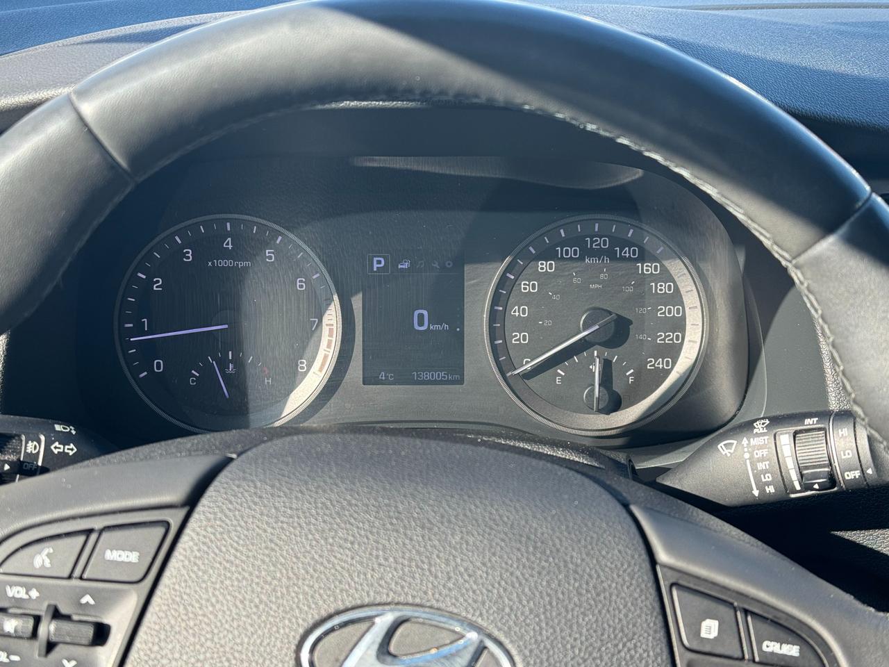 2018 Hyundai Tucson Premium 2.0L 4dr Front-Wheel Drive Photo