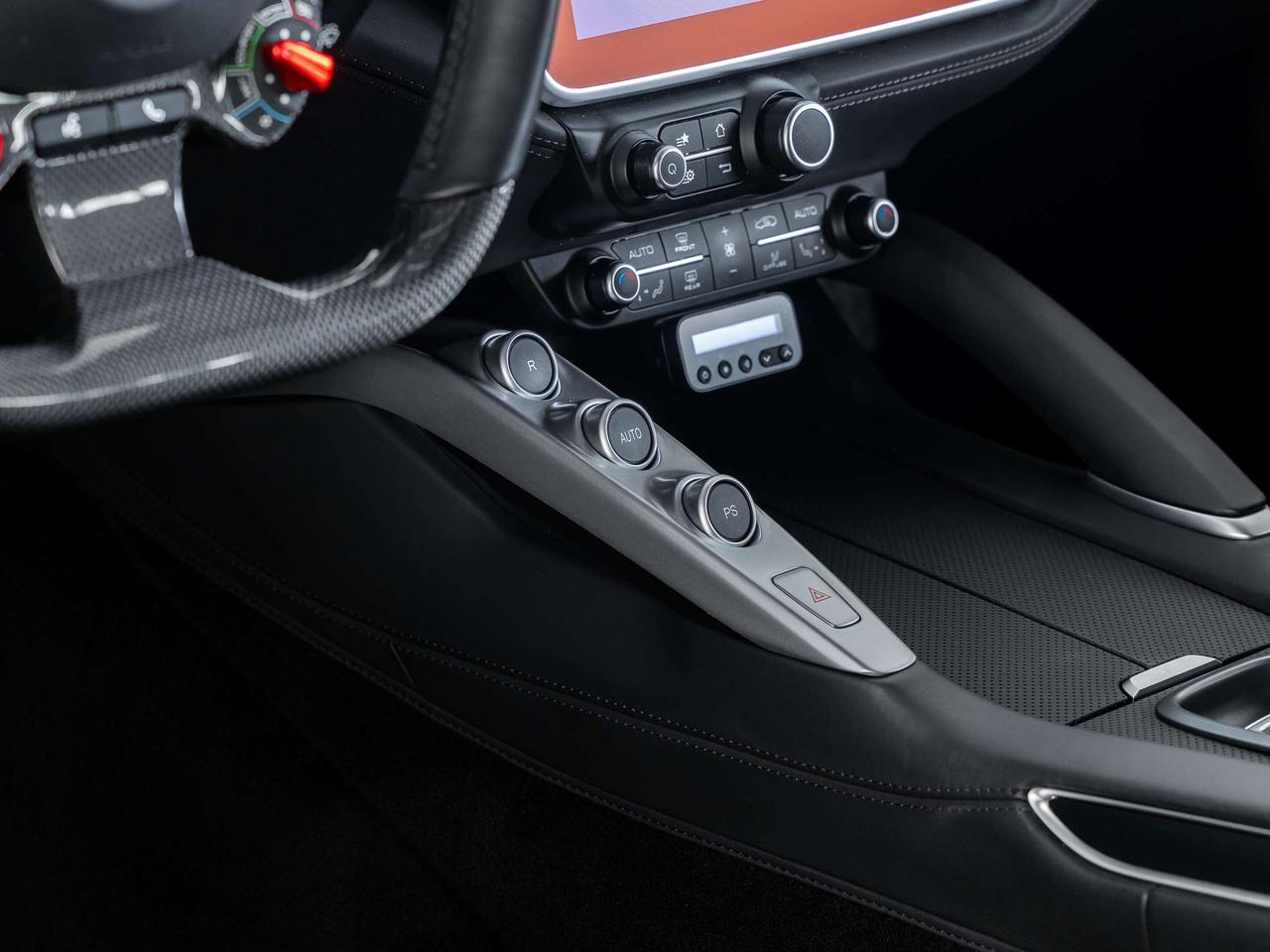 2018 Ferrari GTC4Lusso  Photo