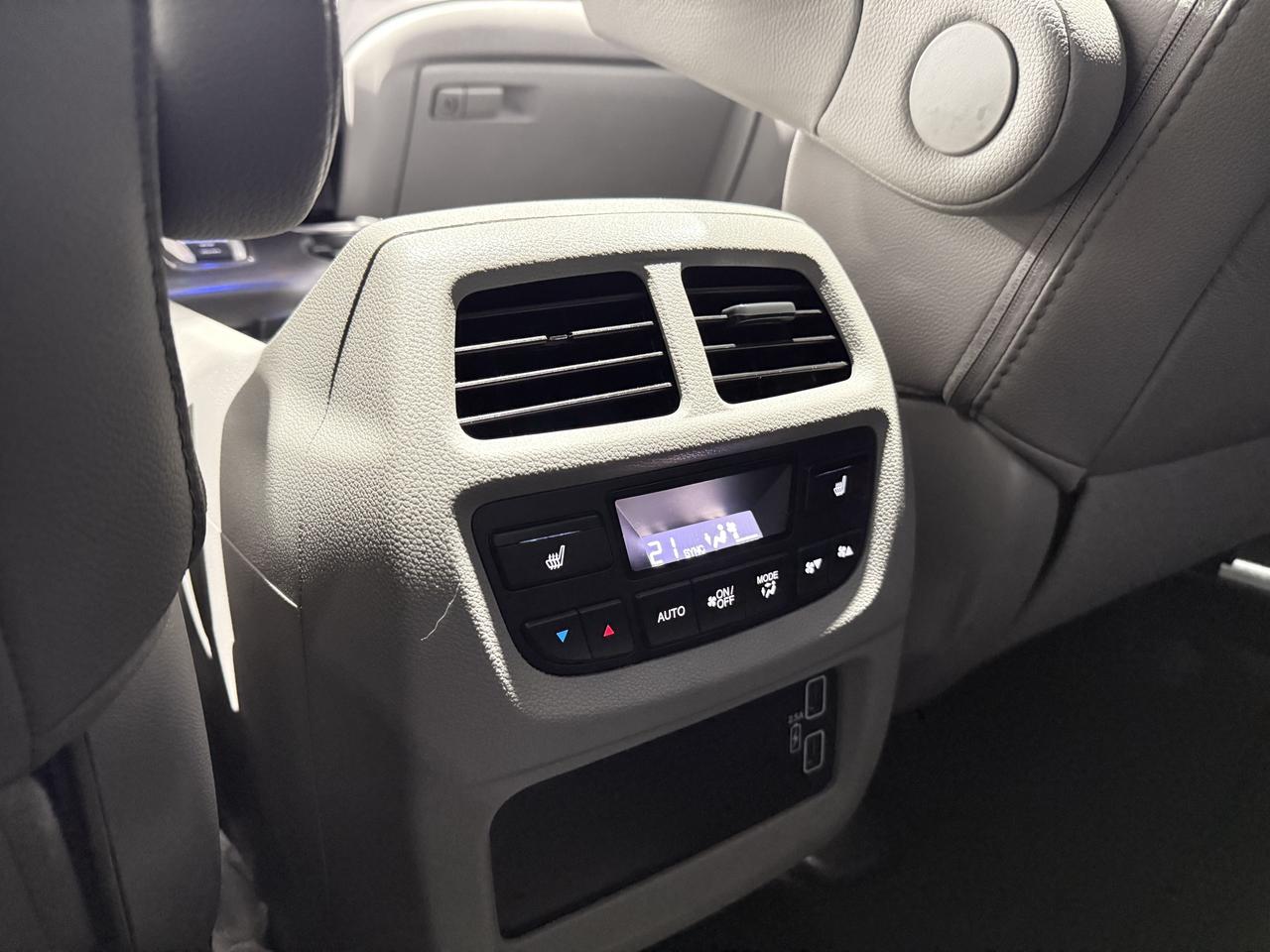 2022 Honda Pilot Ex-L Navi Awd||3.5L V6||Leather||Sunroof|| Photo
