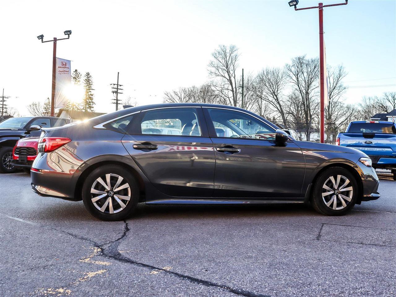 2022 Honda Civic LX AUTO KEYLESS ENTRY Photo2