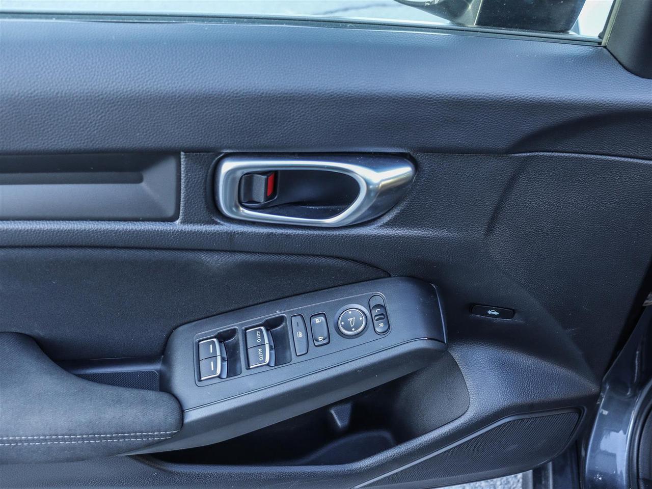 2022 Honda Civic LX AUTO KEYLESS ENTRY Photo