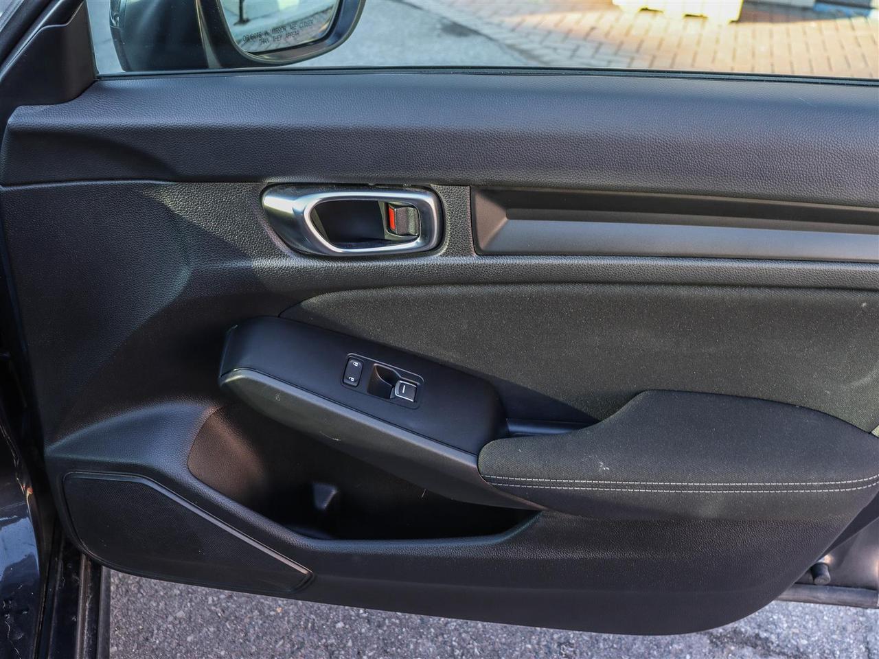 2022 Honda Civic LX AUTO KEYLESS ENTRY Photo