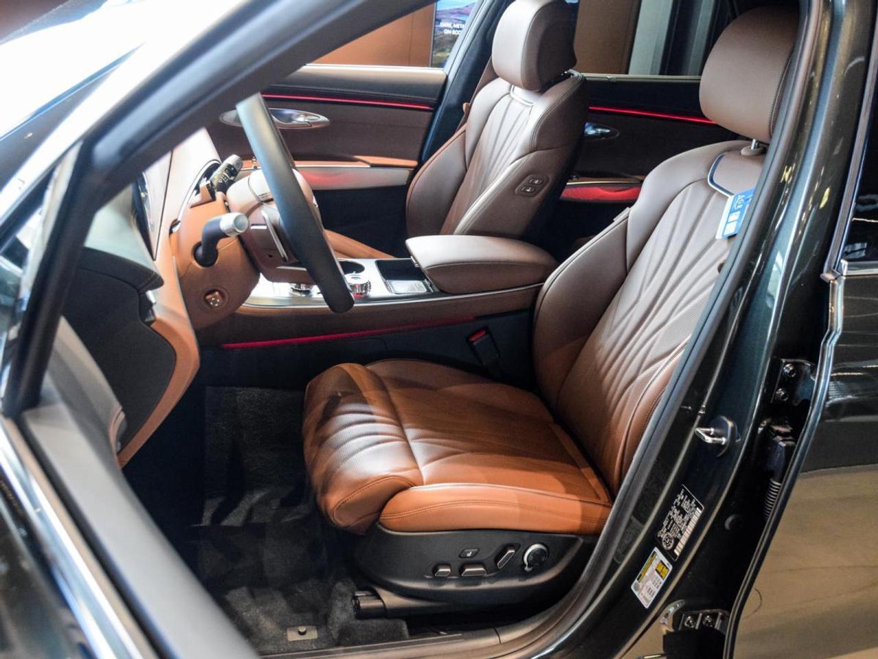2026 Genesis GV70 2.5T Prestige AWD - Used Demonstrator Photo