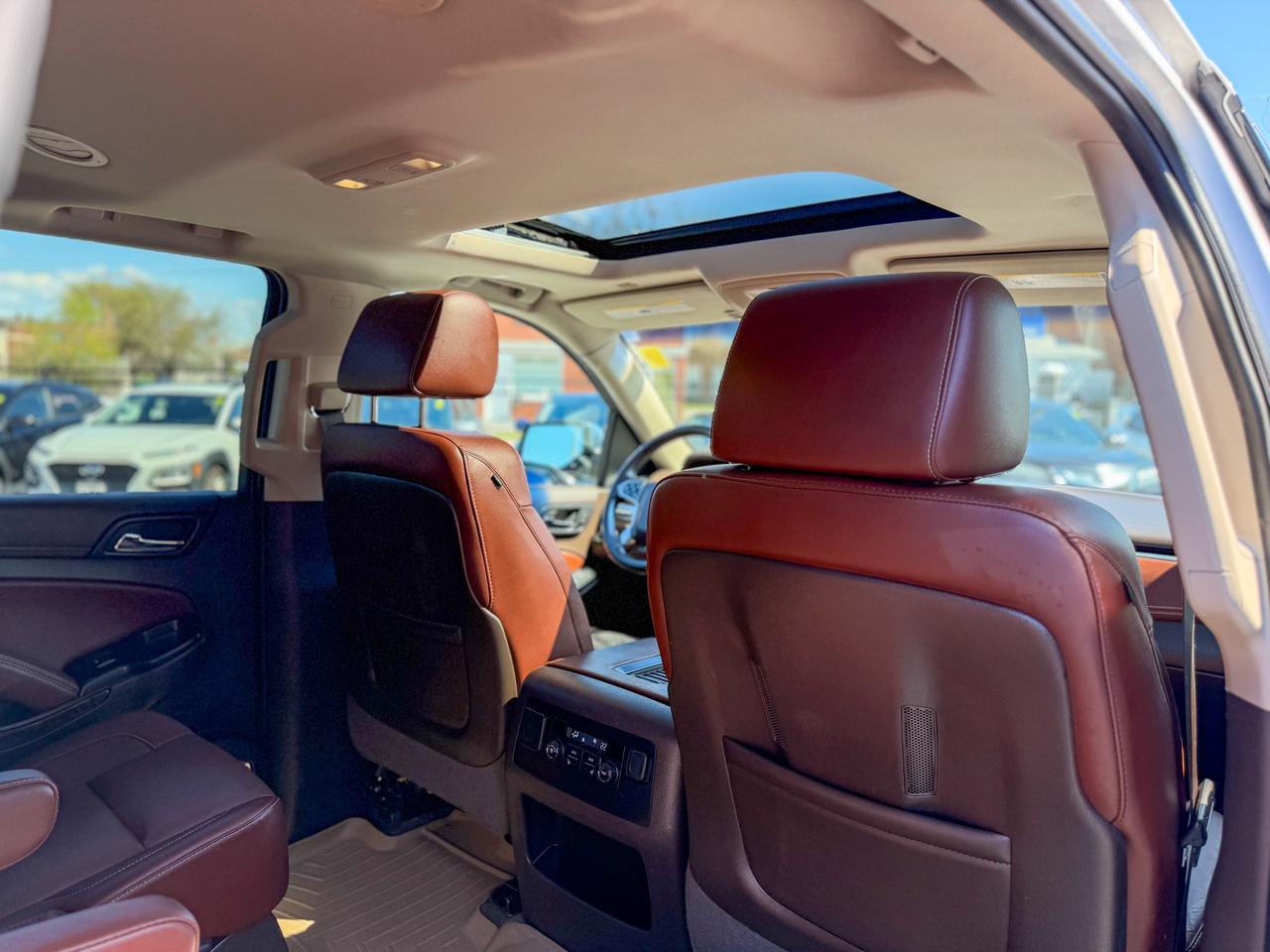 2016 Chevrolet Tahoe LTZ-4WD/BSM/7 PASS/ACC/REMOTE/ROOF/CAMERA/BOSE ... Photo