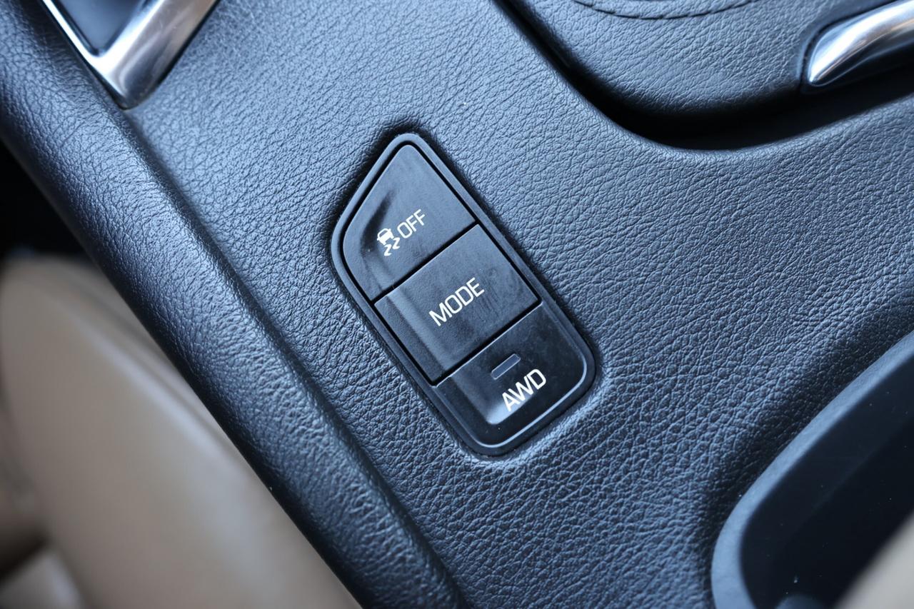 2017 Cadillac XT5 PLATINUM-AWD/NAV/ADAPT CRUISE/360 CAM/BLIS/H&C SEA Photo