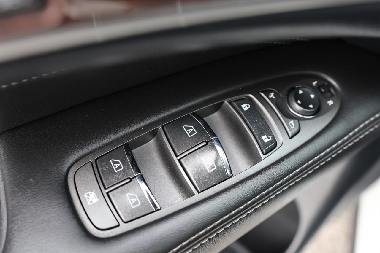 2019 Infiniti QX60 PURE AWD-7PASS-R STARTER/ADAPT CRUISE/NAV/360 CAM/ Photo
