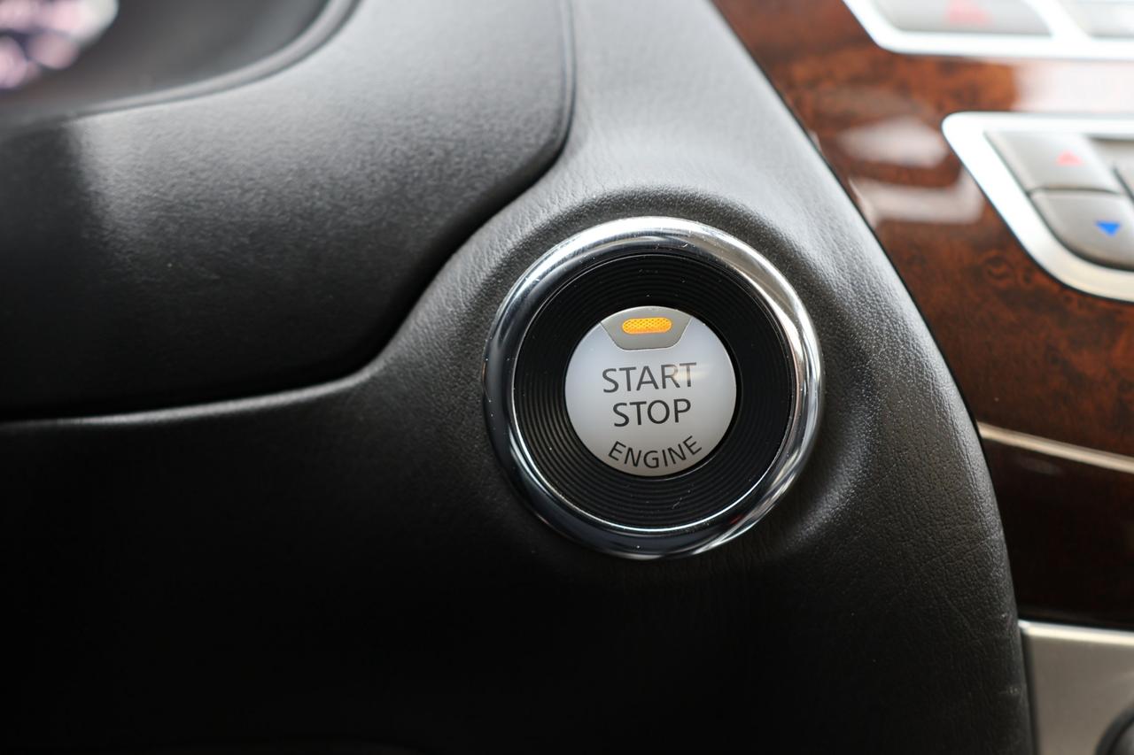 2019 Infiniti QX60 PURE AWD-7PASS-R STARTER/ADAPT CRUISE/NAV/360 CAM/ Photo