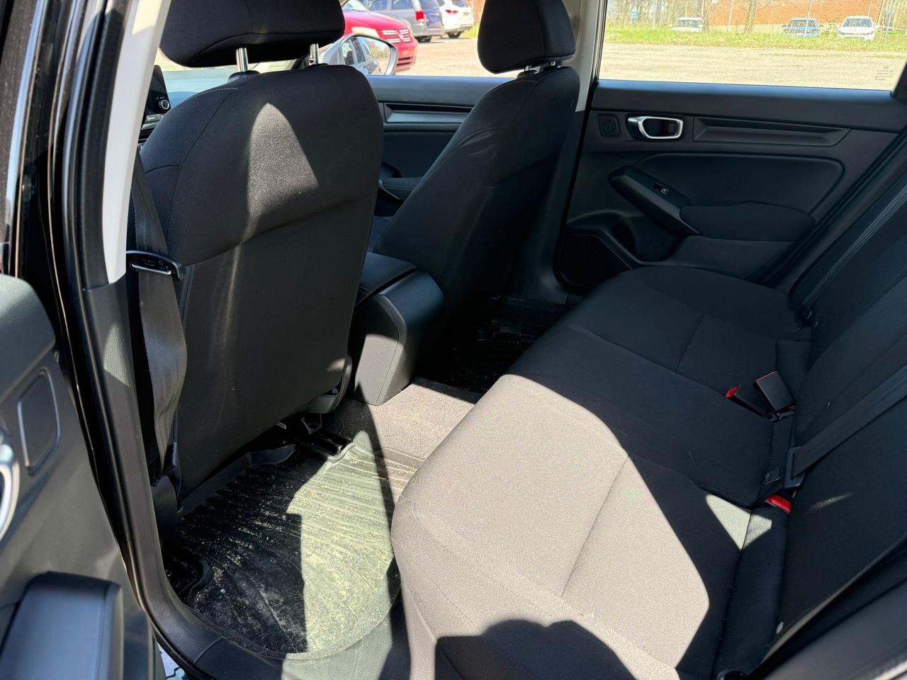 2022 Honda Civic LX 4dr Sedan Photo