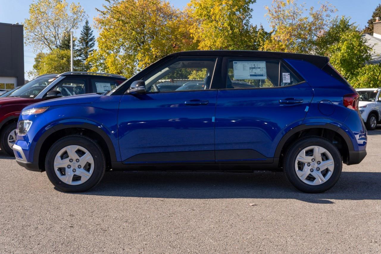2026 Hyundai Venue Essential IVT w/Two-Tone Photo