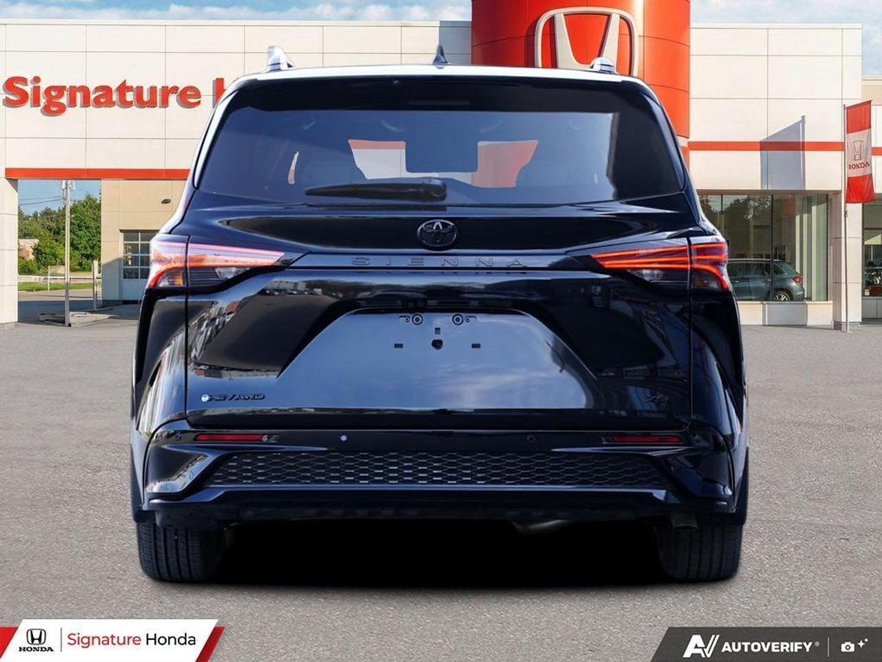 2026 Toyota Sienna XSE Photo