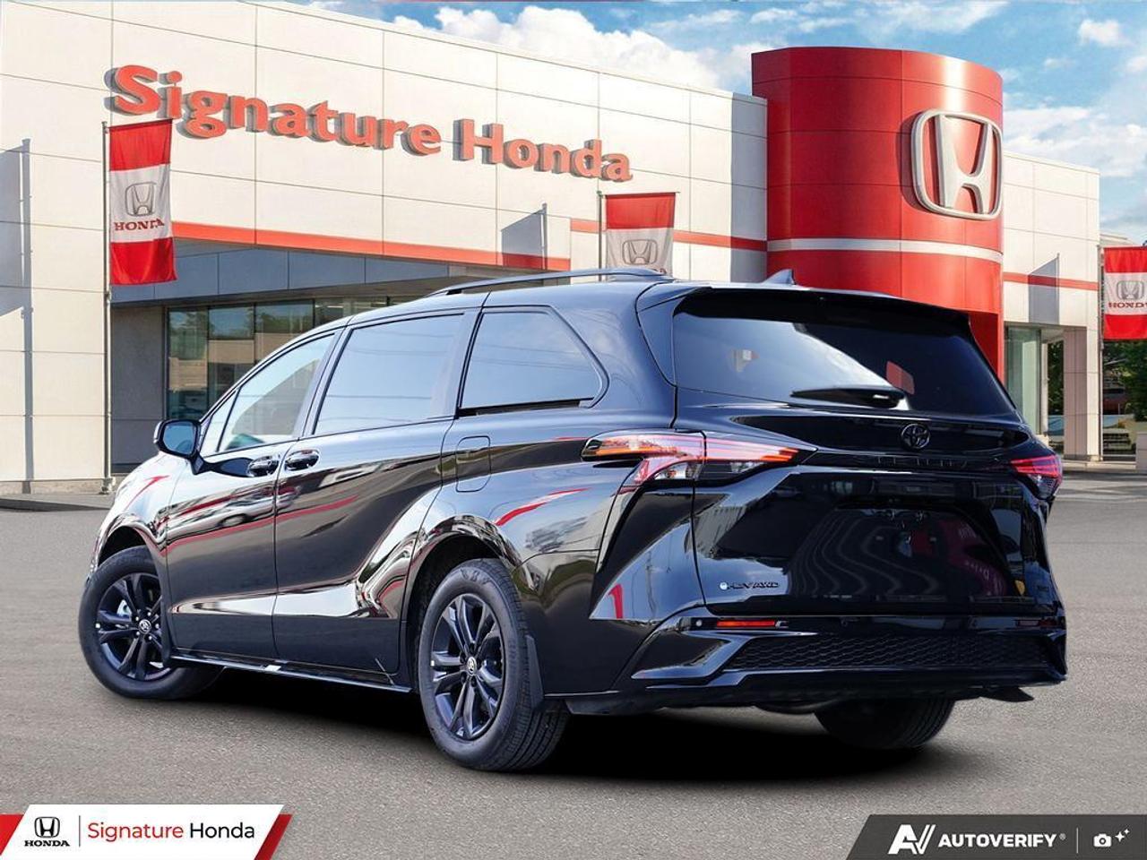 2026 Toyota Sienna XSE Photo