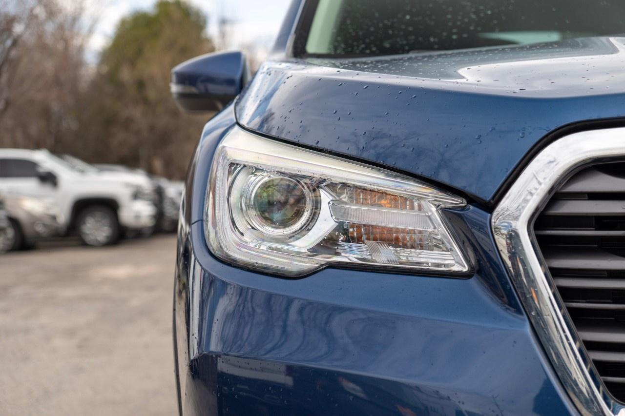 2019 Subaru ASCENT Limited 8-Passenger Photo