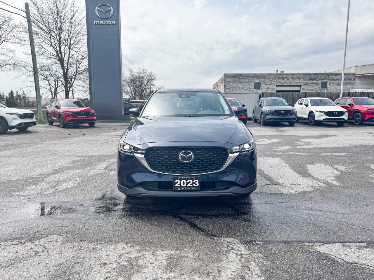 2023 Mazda CX-5 GS Photo2