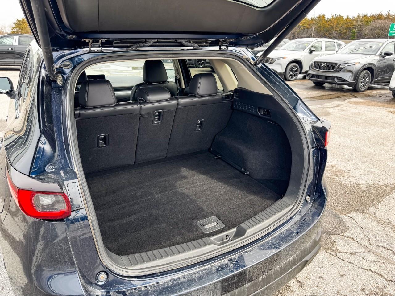 2023 Mazda CX-5 GS Photo
