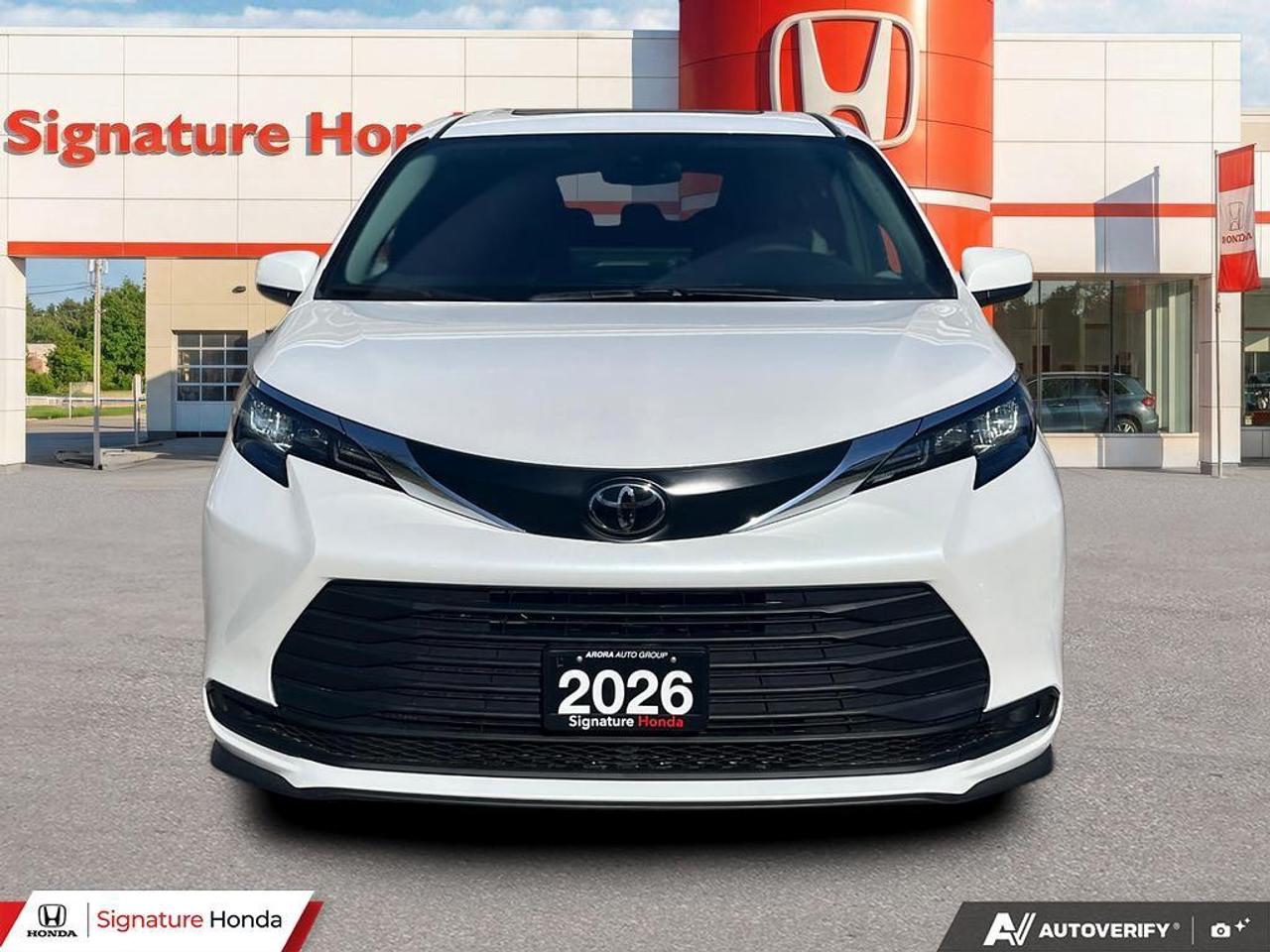 2026 Toyota Sienna XLE Photo