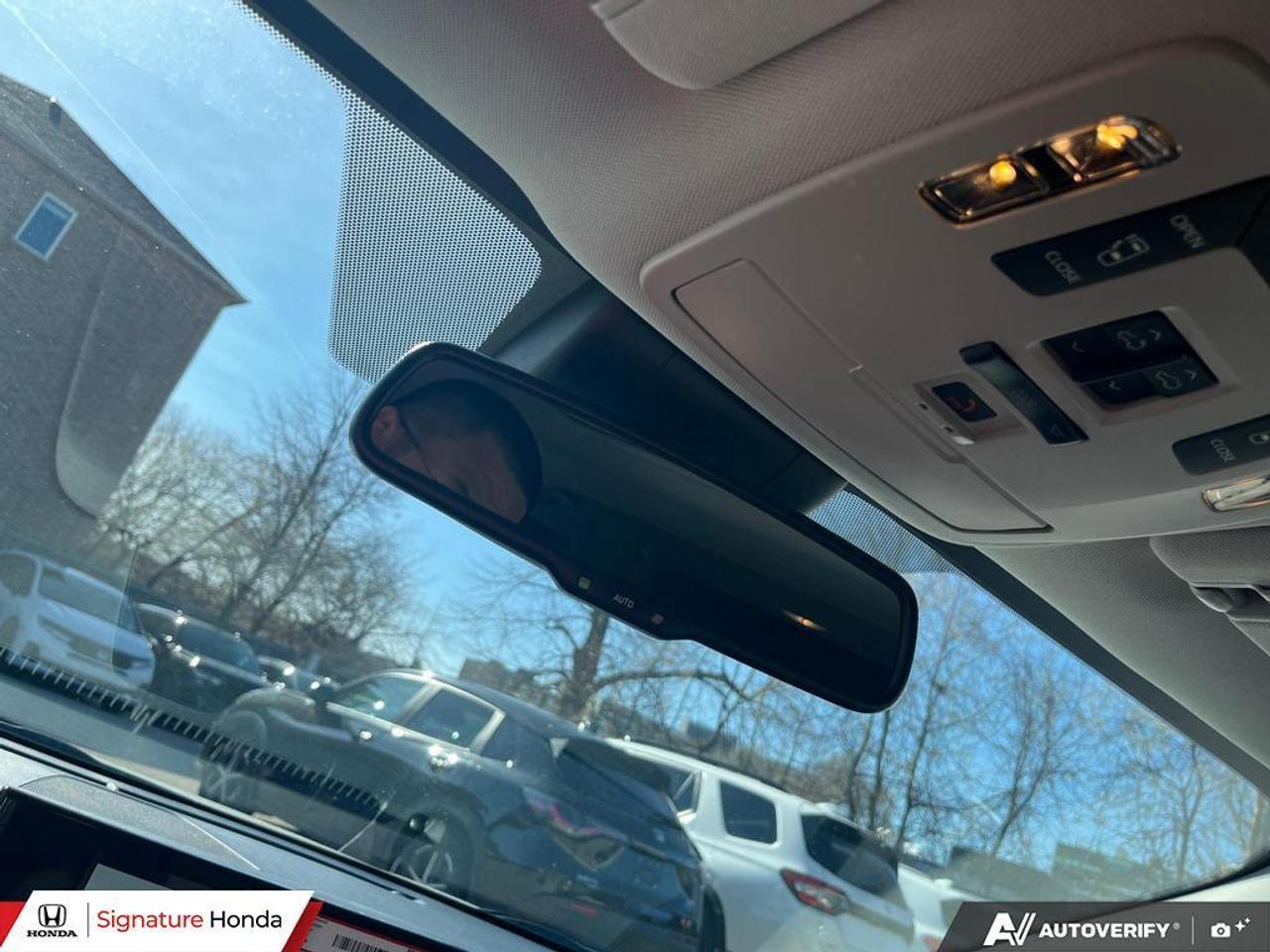 2026 Toyota Sienna XLE Photo
