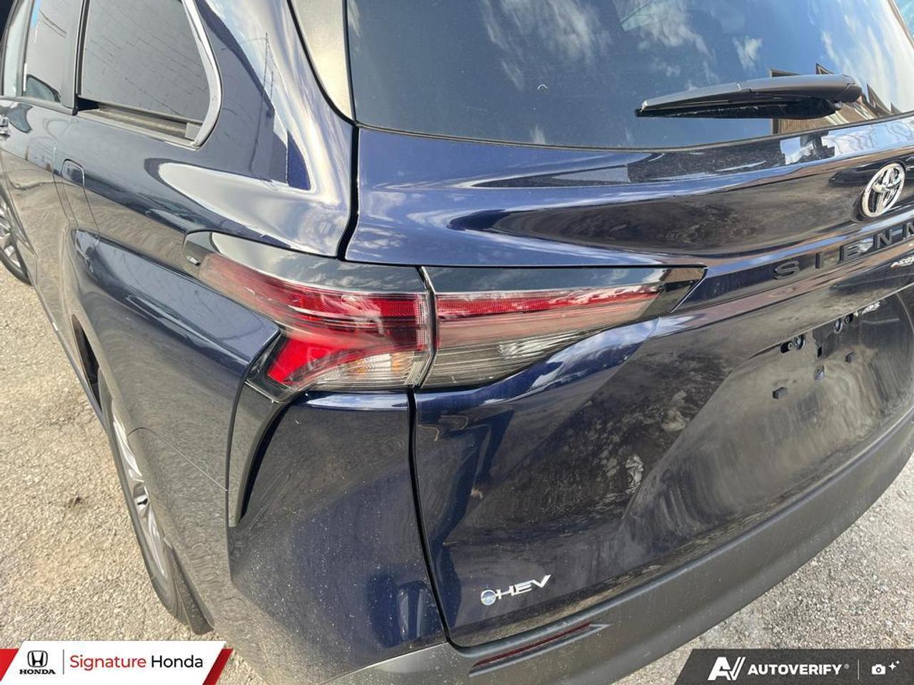 2026 Toyota Sienna XLE Photo