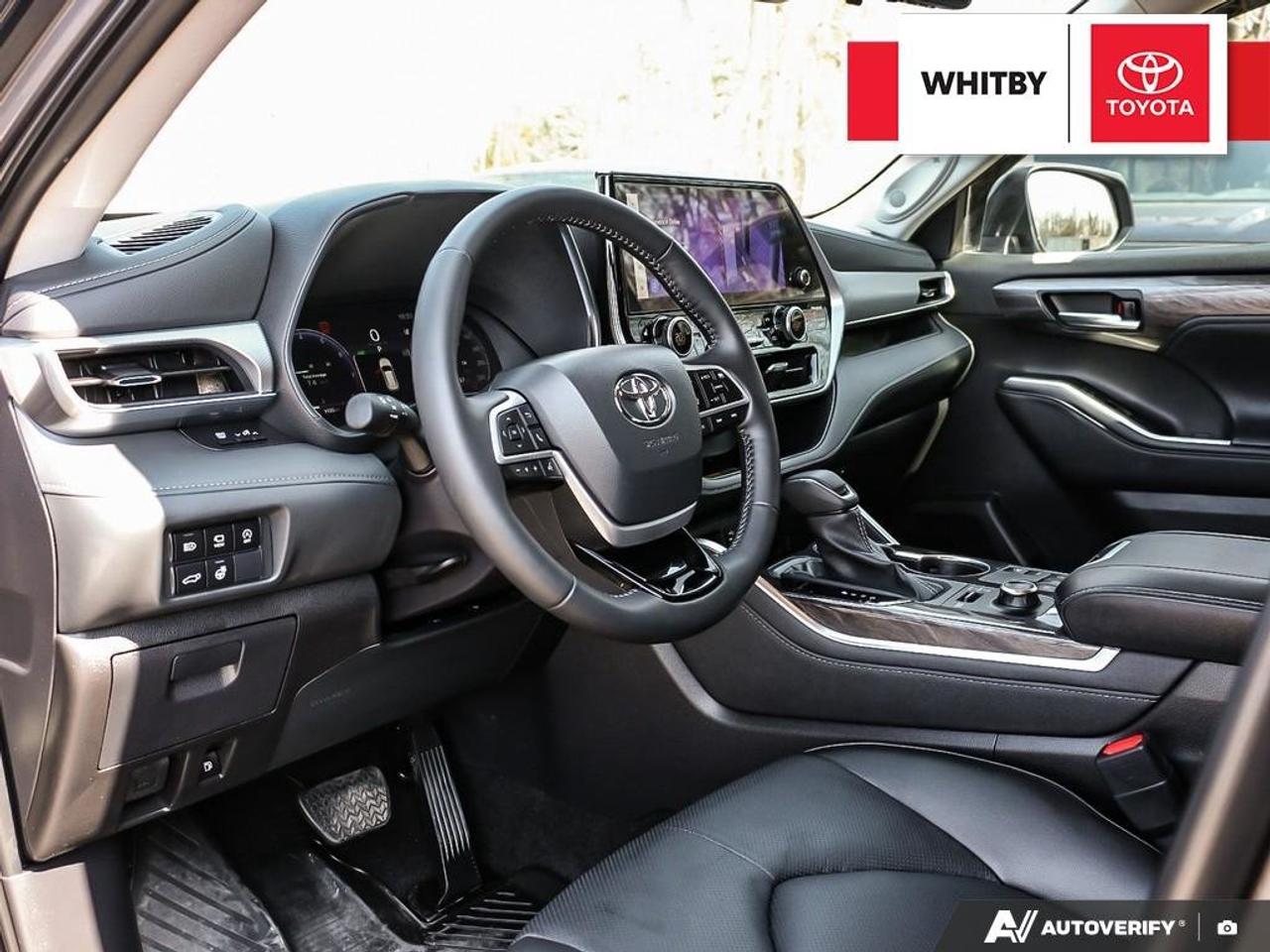 2025 Toyota Highlander Limited 2.4L Photo