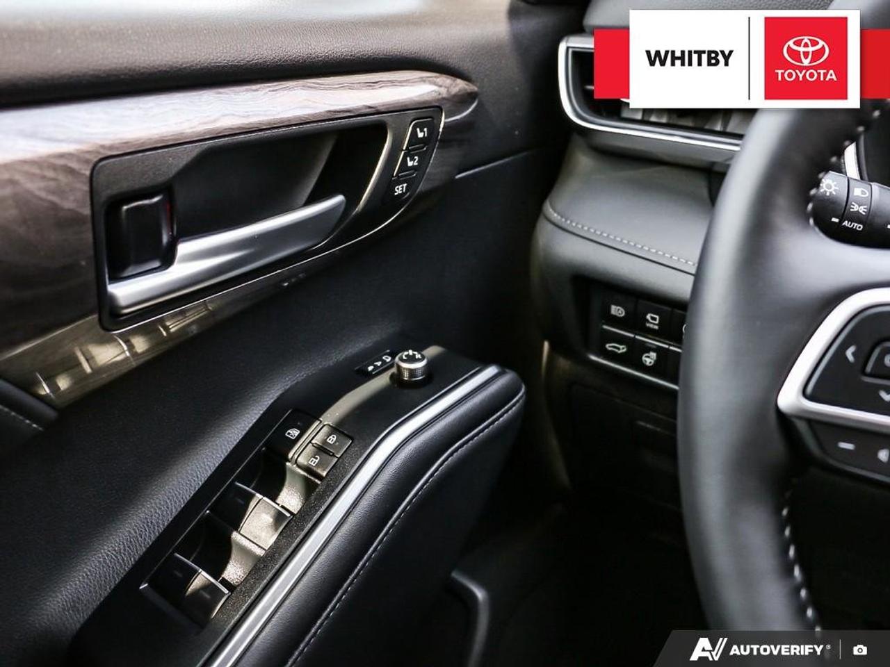 2025 Toyota Highlander Limited 2.4L Photo