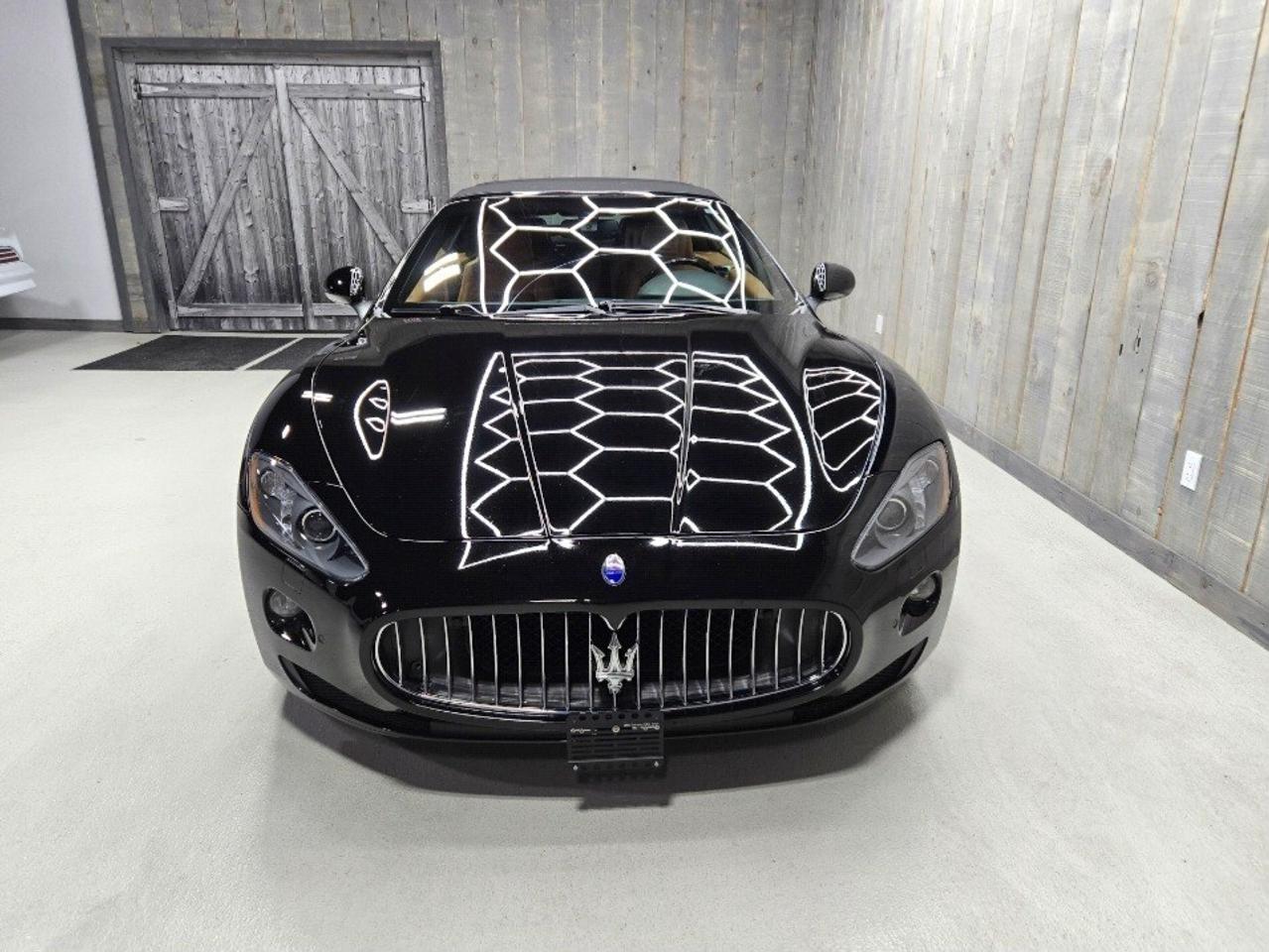 2013 Maserati GranTurismo 2dr Conv GranTurismo Photo