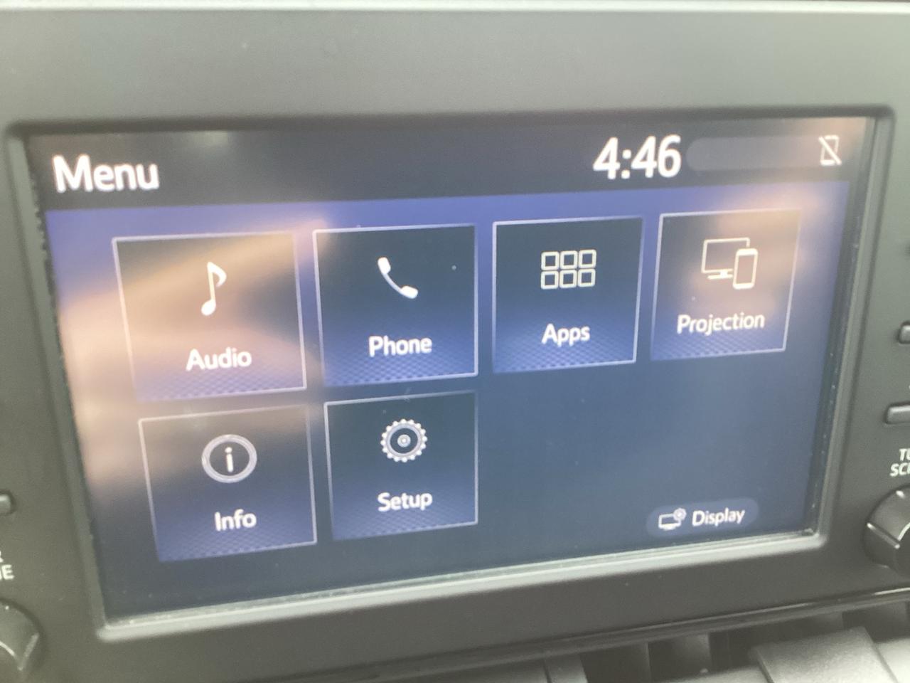 2019 Toyota RAV4 XLE FWD Photo