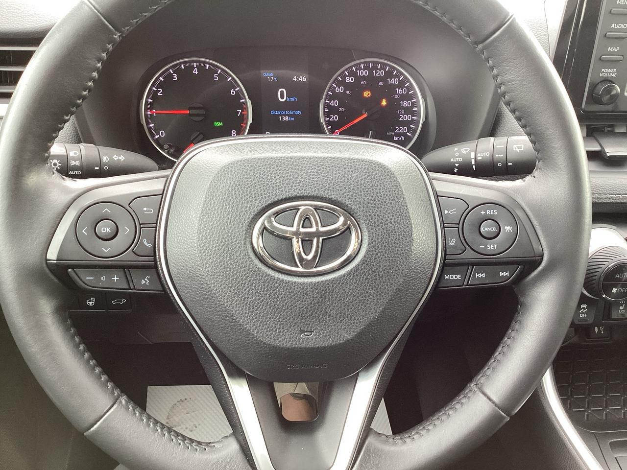 2019 Toyota RAV4 XLE FWD Photo