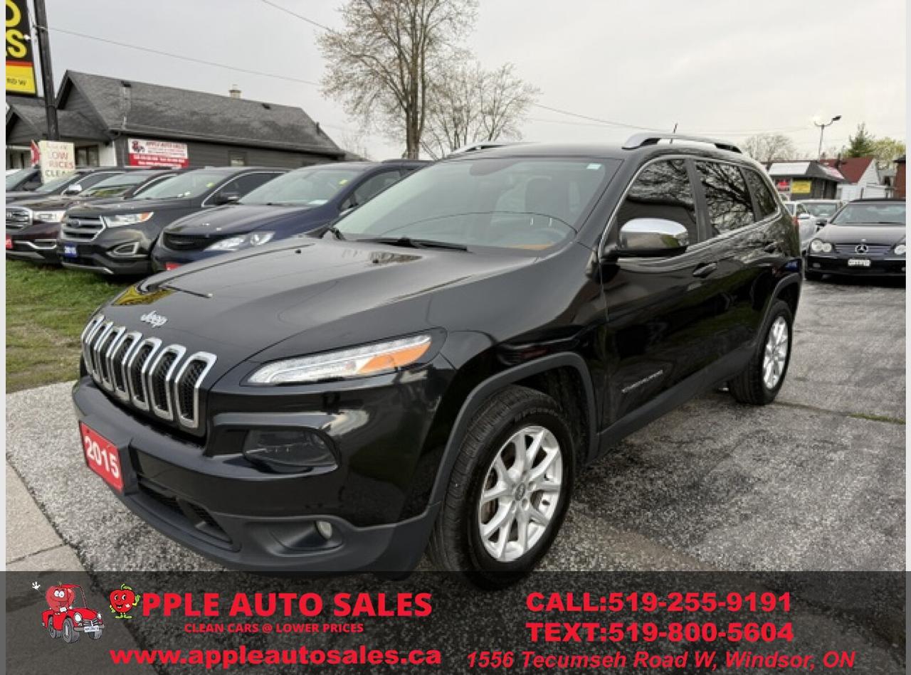 2015 Jeep Cherokee Latitude Photo