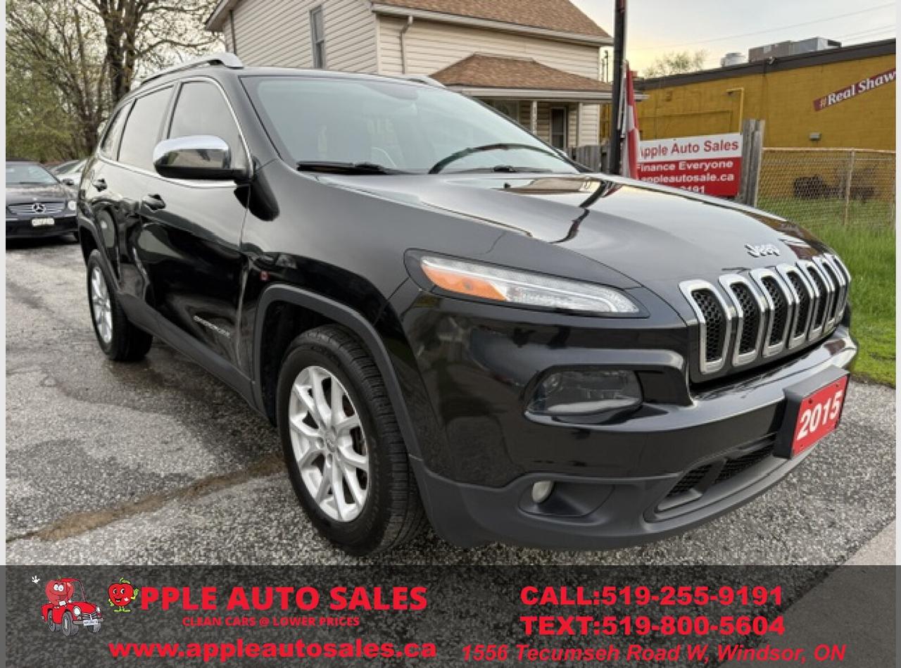 2015 Jeep Cherokee Latitude Photo