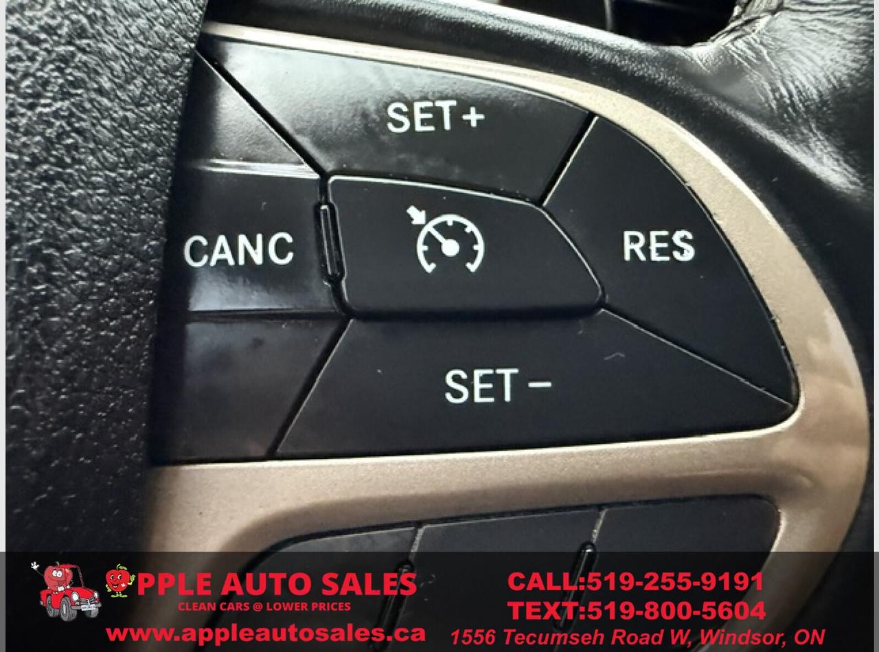 2015 Jeep Cherokee Latitude Photo