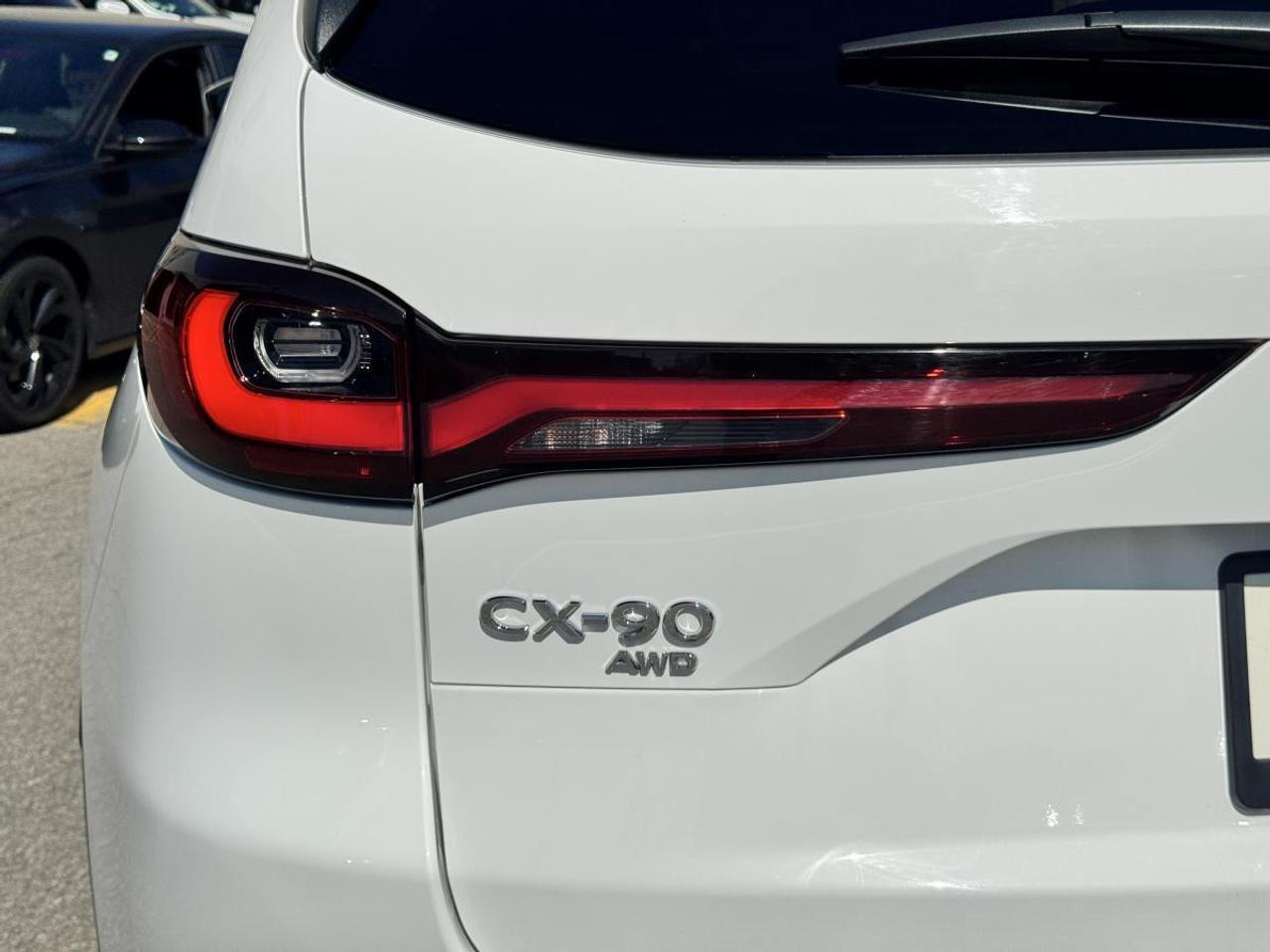 2024 Mazda CX-90 MHEV GS AWD/ EXTENDED WARRANTY/ 3.95% RATE/ MUST SEE Photo