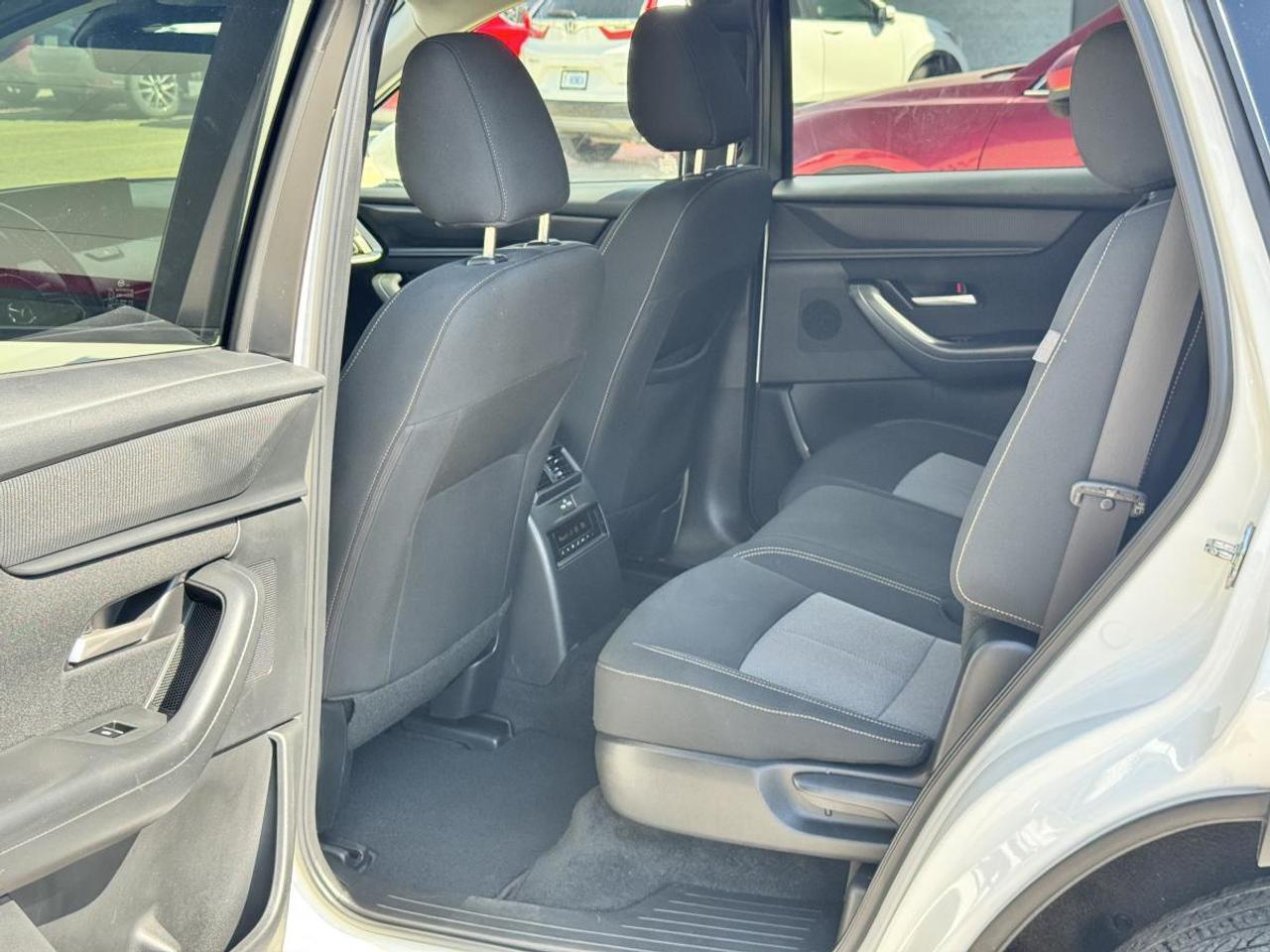 2024 Mazda CX-90 MHEV GS AWD/ EXTENDED WARRANTY/ 3.95% RATE/ MUST SEE Photo