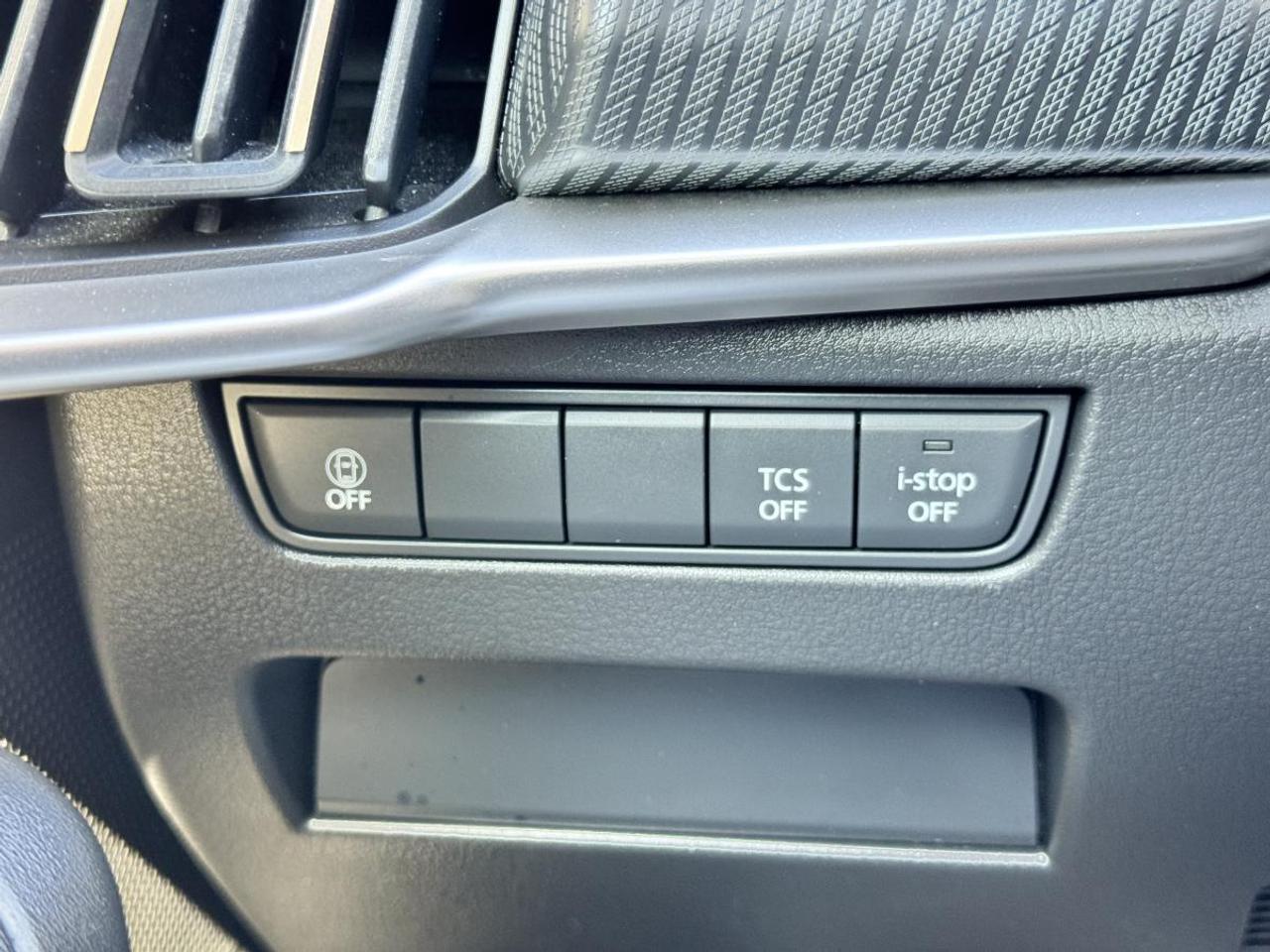 2024 Mazda CX-90 MHEV GS AWD/ EXTENDED WARRANTY/ 3.95% RATE/ MUST SEE Photo