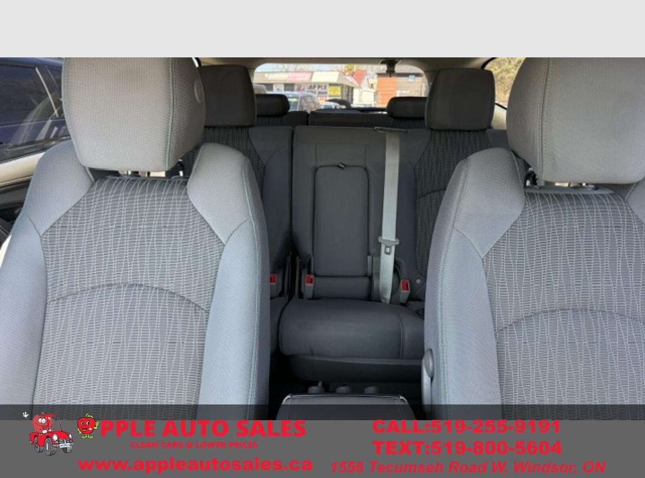 2014 Chevrolet Traverse LS Photo