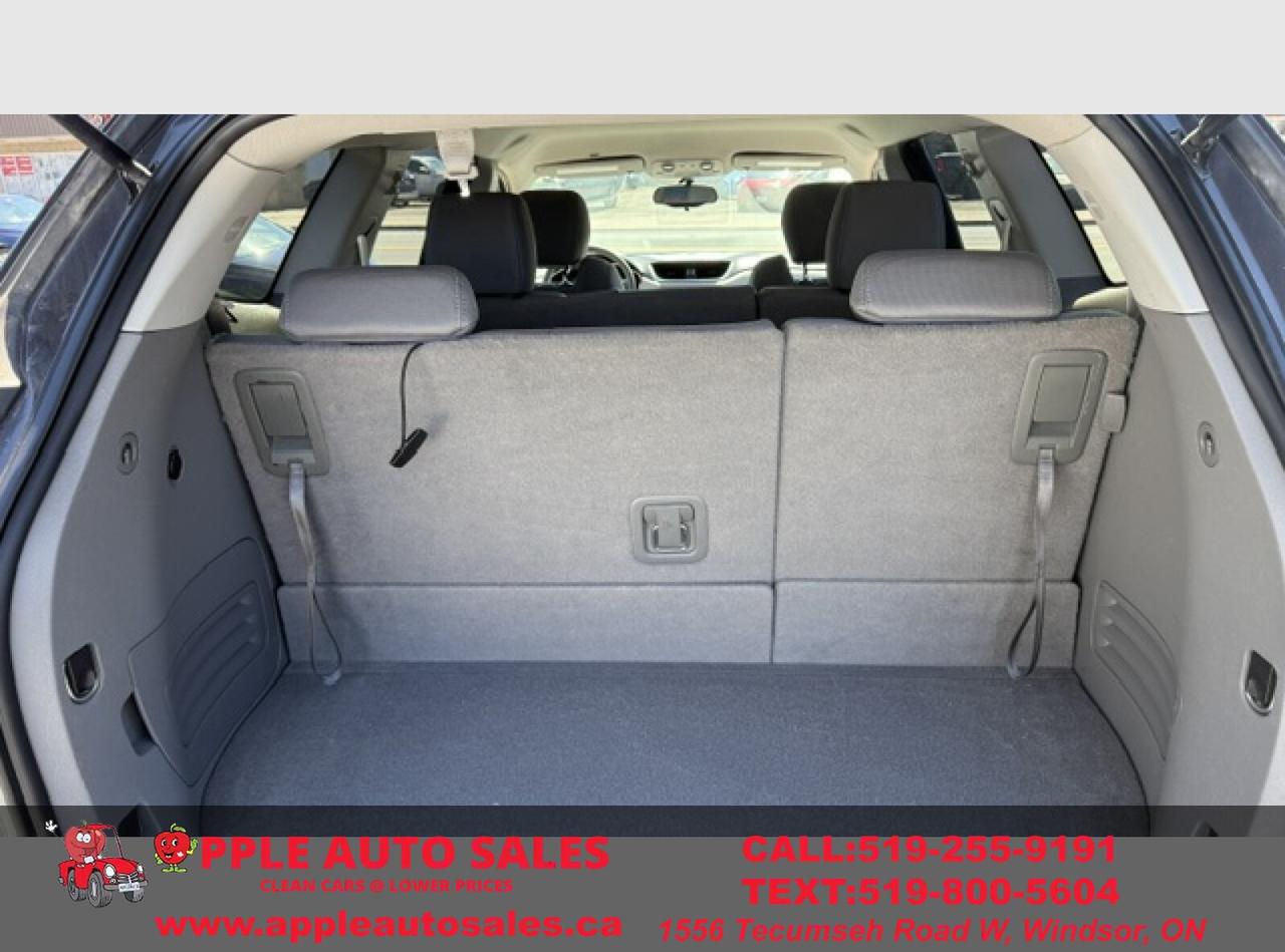 2014 Chevrolet Traverse LS Photo