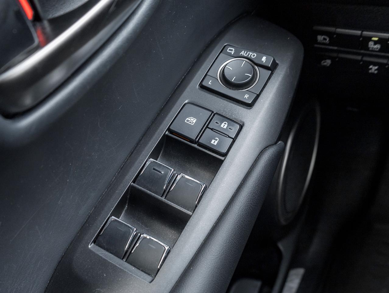 2019 Lexus NX NX 300 Auto  TRADE IN  ACCIDENTS FREE  LIKE NEW Photo