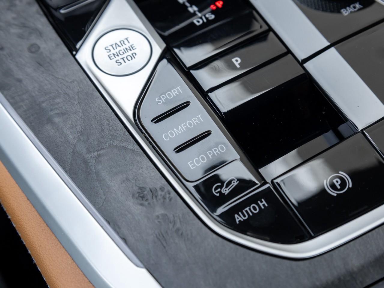 2024 BMW X5 xDrive40i 4dr All-Wheel Drive Sports Activity Vehicle Photo