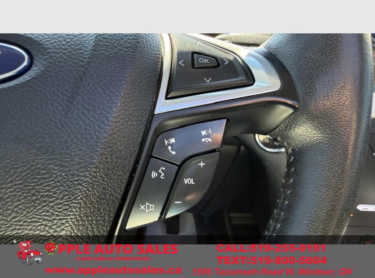 2015 Ford Edge Titanium Photo