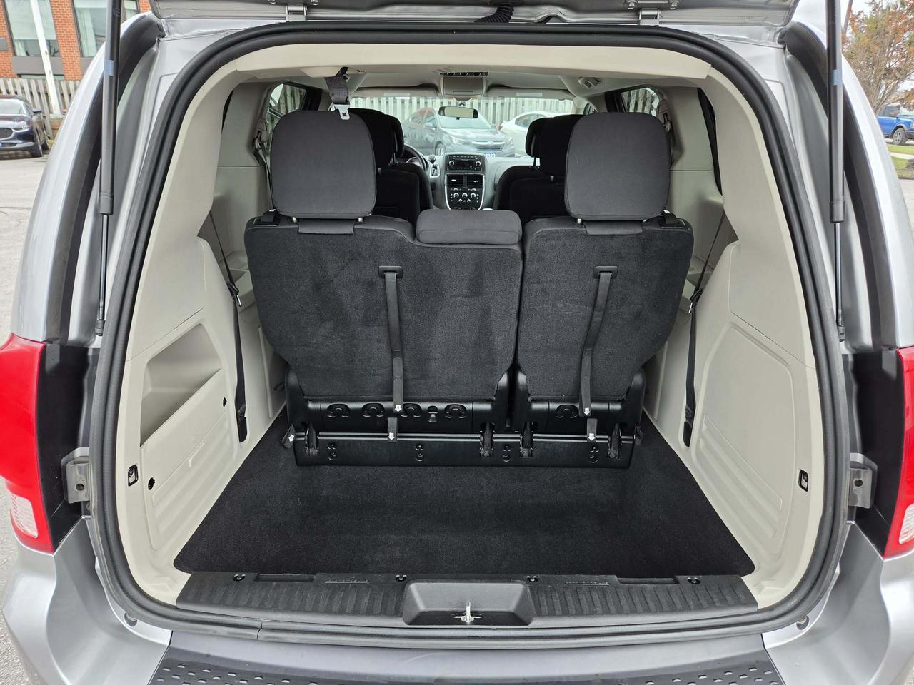 2018 Dodge Grand Caravan SXT 2WD Photo