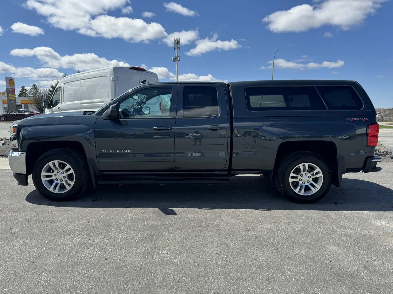 2017 Chevrolet Silverado 1500 4WD Double Cab 143.5  LT w-1LT Photo