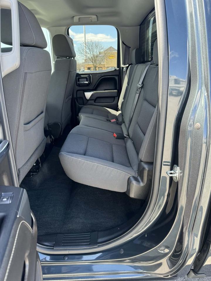 2017 Chevrolet Silverado 1500 4WD Double Cab 143.5  LT w-1LT Photo