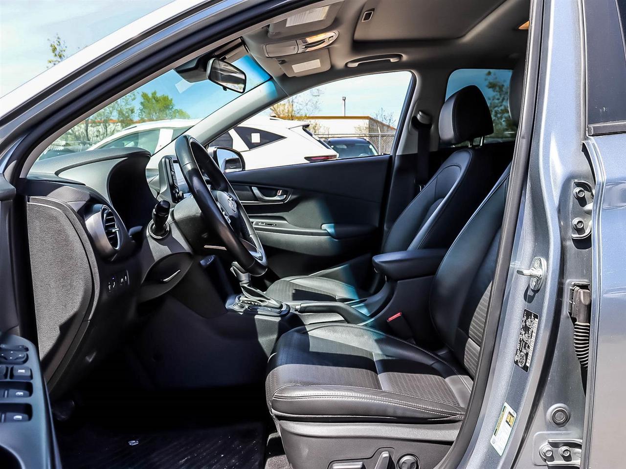 2021 Hyundai KONA LUXURY Photo