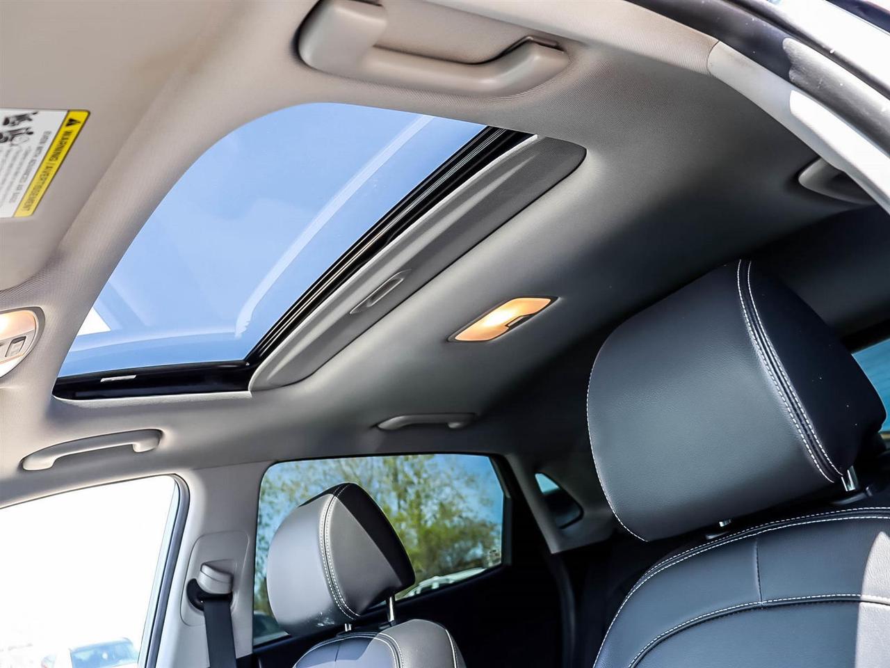 2021 Hyundai KONA LUXURY Photo