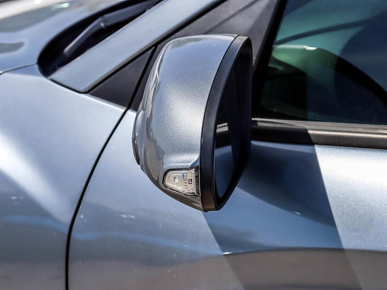 2021 Hyundai KONA LUXURY Photo