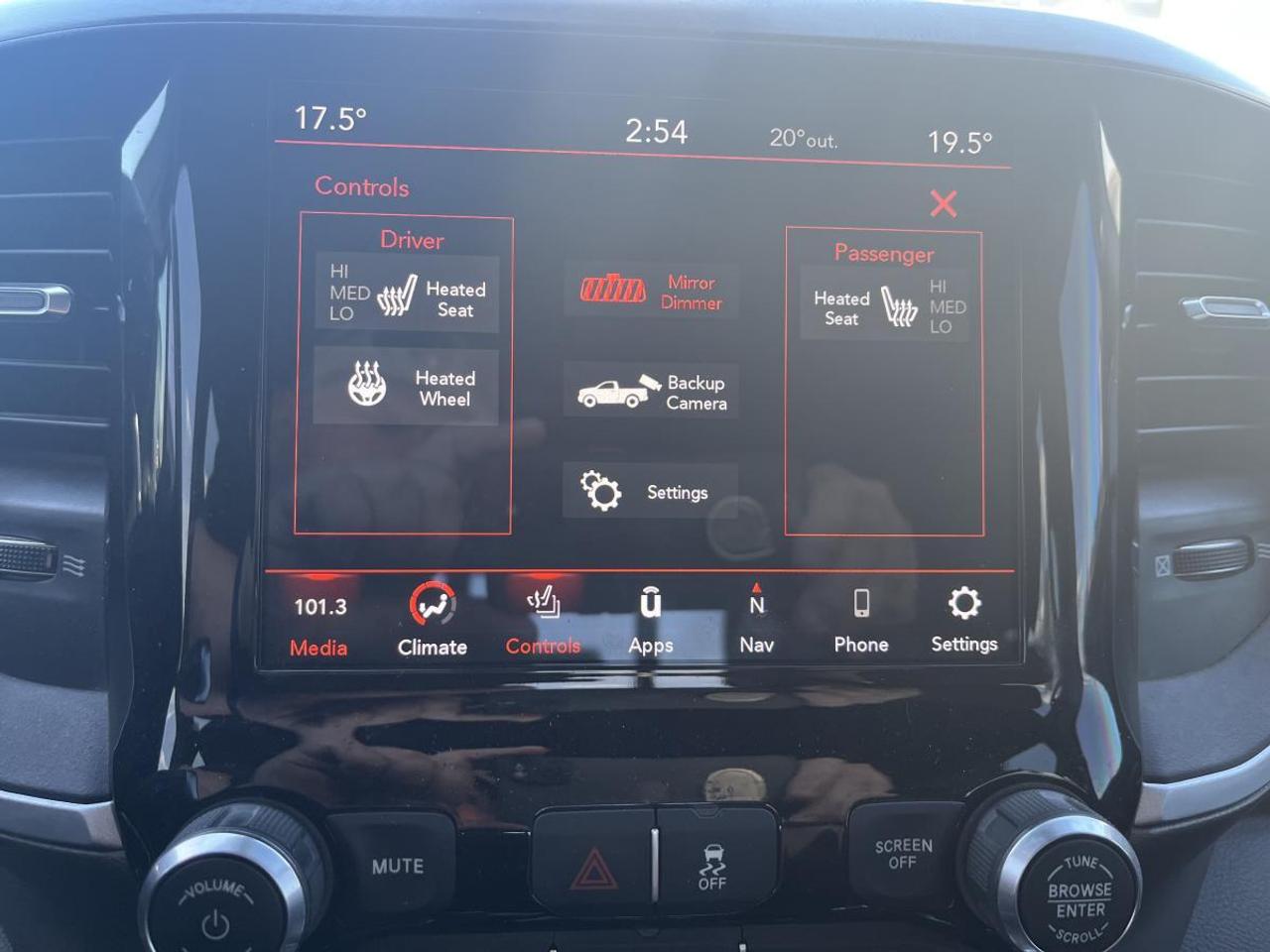 2019 RAM 3500 Big Horn Photo